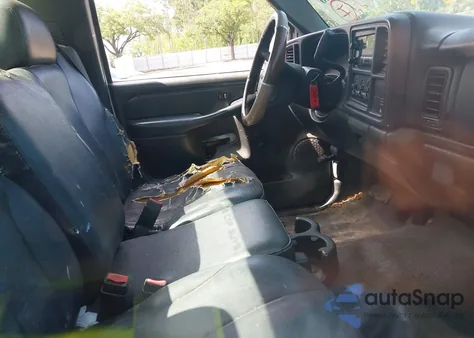 2002 GMC Sierra 1500 Standard z USA, uszkodzony, nr VIN 1GTEC14W92Z153993